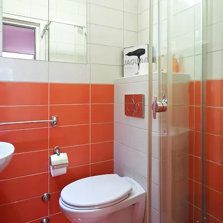 Tower Gardos Aparthotel 3*