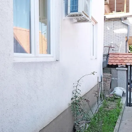 Tower Gardos 3* Bělehrad