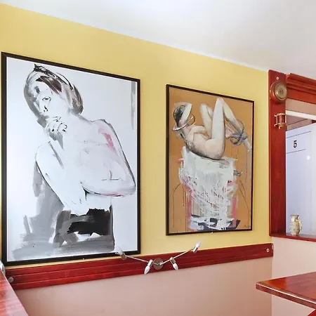 Tower Gardos 3* Belgrad