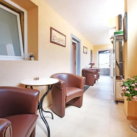 Hotel de apartamente Tower Gardos