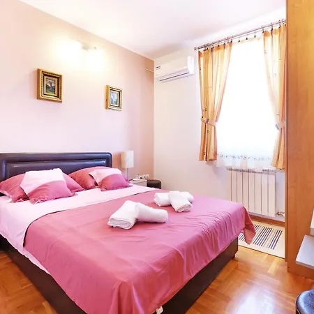 Tower Gardos Aparthotel